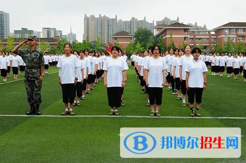 四川省崇州市崇慶中學(xué)2022年報(bào)名條件、招生要求、招生對象