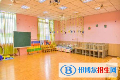 江蘇2022年幼師學校什么專業(yè)適合女生