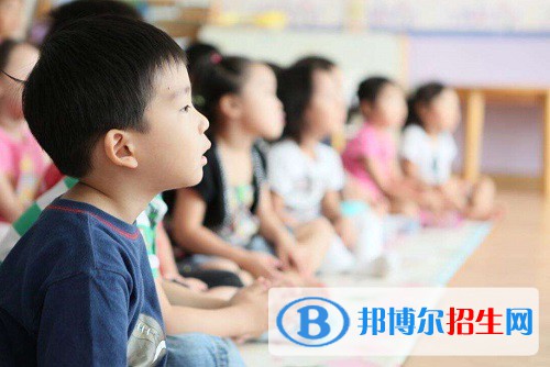 江蘇2022年幼師學(xué)校什么學(xué)歷