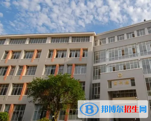 貴州2022年哪個(gè)電子商務(wù)學(xué)校比較好