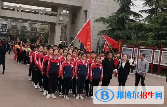 運(yùn)城文化藝術(shù)學(xué)校2022年招生辦聯(lián)系電話
