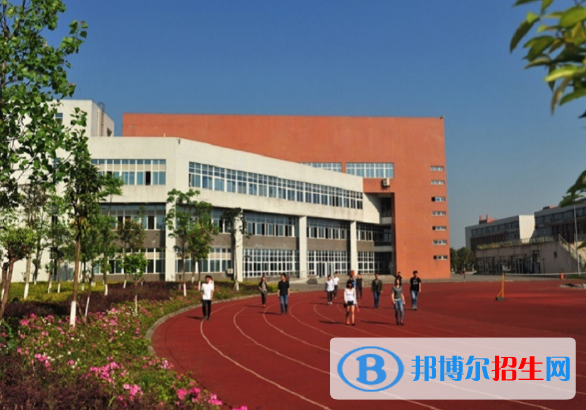 重慶2022年大專有軌道交通學校嗎