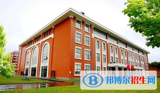 湖南醫(yī)藥職業(yè)中等專業(yè)學校2022年招生辦聯(lián)系電話