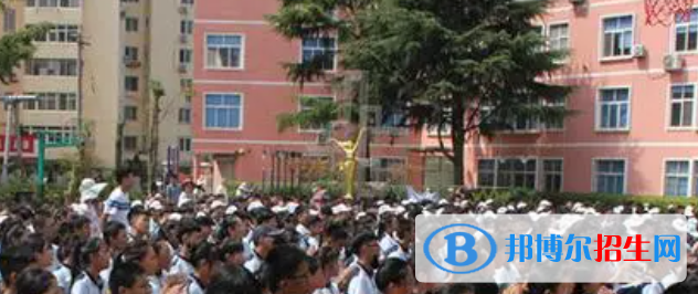 青島商務(wù)學(xué)校2022年招生辦聯(lián)系電話