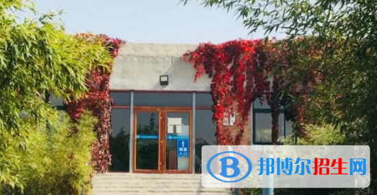 山東世紀藝術(shù)學校2022年招生辦聯(lián)系電話