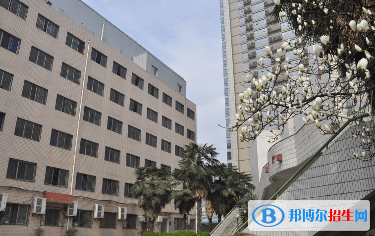 陜西省商貿(mào)學(xué)校2022年怎么樣、好不好