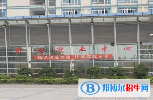 成都2022年上什么鐵路學(xué)校好呢