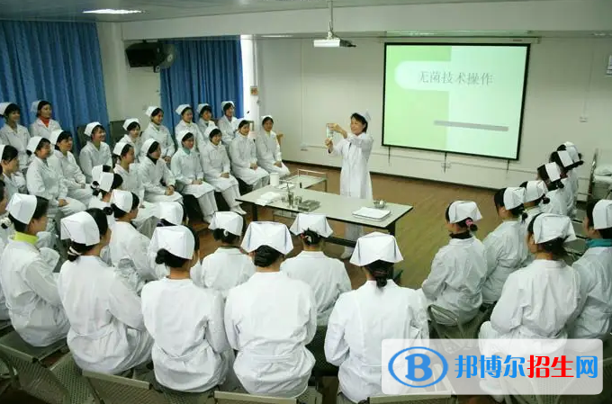 重慶2023年初中生讀什么中專