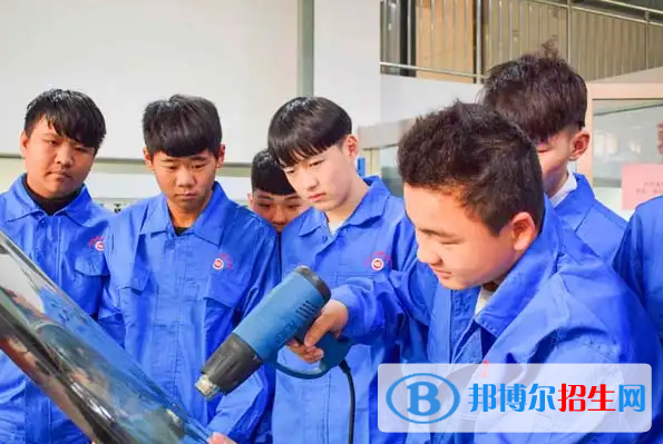 安徽2023年汽修學校學什么比較好