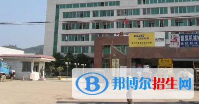 廣西2023年哪里讀計算機學校好