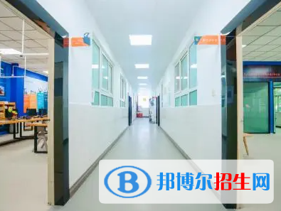 深圳石巖公學(xué)學(xué)校國(guó)際部初中怎么樣