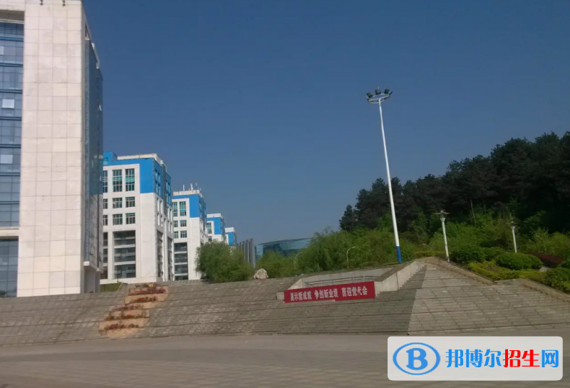  貴州2023年鐵路學(xué)校有什么