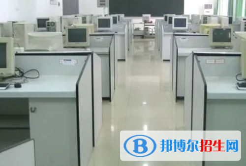 石家莊2023年現(xiàn)在計算機(jī)學(xué)校讀什么專業(yè)好