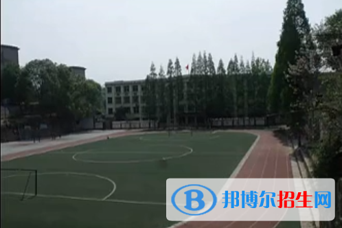 資陽技工學(xué)校2021年報名條件、招生對象