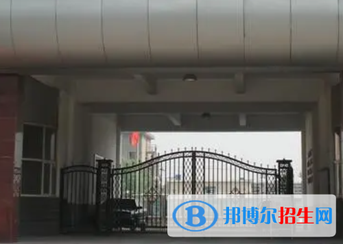 石家莊2023年讀計算機學(xué)校好還是中專學(xué)校好