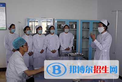 云南2023年現(xiàn)在衛(wèi)校讀什么專(zhuān)業(yè)好