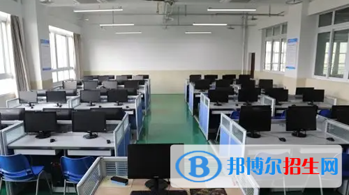 石家莊2023年計(jì)算機(jī)學(xué)校有哪些專業(yè)可以學(xué)