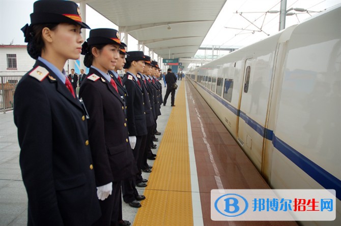 成都2023年學鐵路學校有哪些