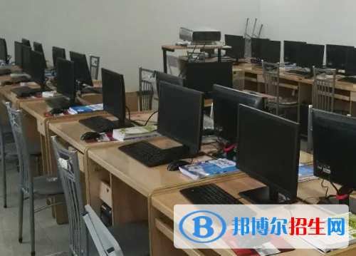 石家莊2023年計(jì)算機(jī)學(xué)校什么專業(yè)最好