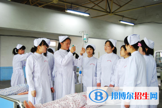 蘭州2023年400分能上衛(wèi)校嗎