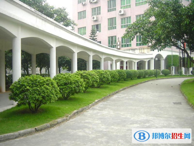 成都2023年有哪些鐵路學(xué)校就業(yè)比較好