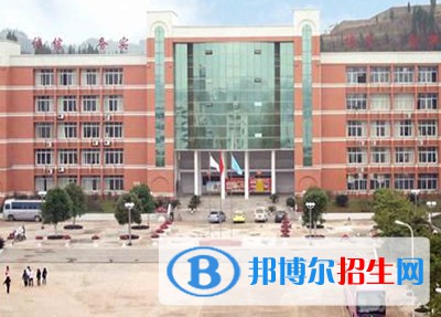 成都2023年鐵路學(xué)校都有哪些