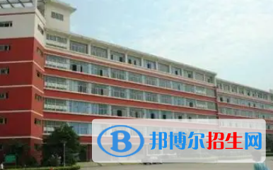 廣西2023年讀中專好還是計算機學(xué)校