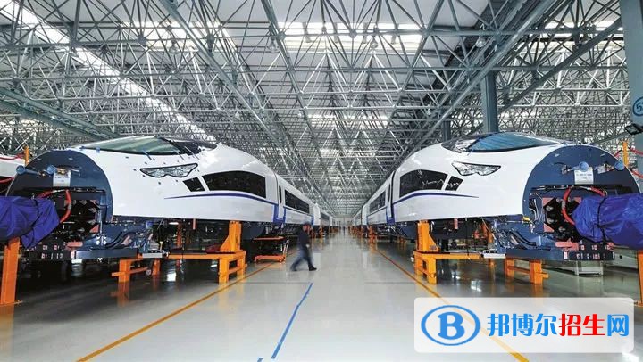 成都2023年讀鐵路學(xué)校要分?jǐn)?shù)嗎