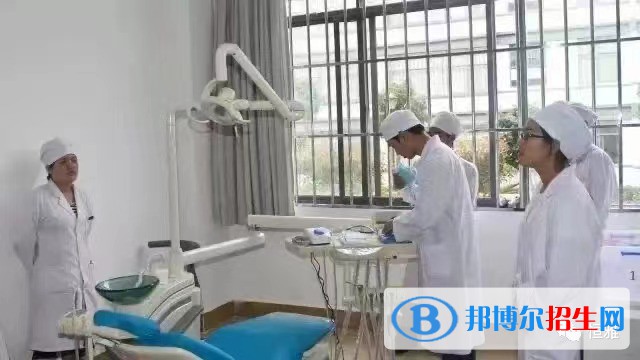 云南2023年讀衛(wèi)?？梢钥即髮W(xué)嗎