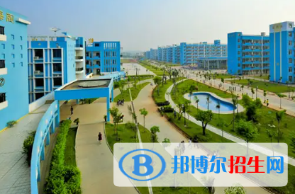 廣西2023年初中生讀計(jì)算機(jī)學(xué)校