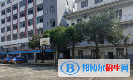 廣西2023年中生可以上計(jì)算機(jī)學(xué)校嗎