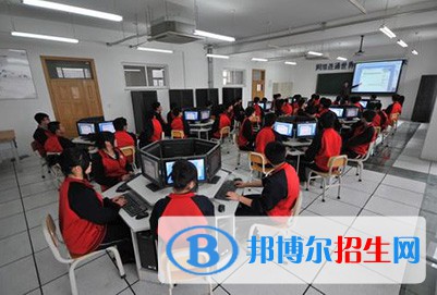 四川2023年中等計算機學(xué)校哪個專業(yè)好