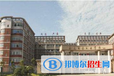 四川2023年哪個技工計算機學校好