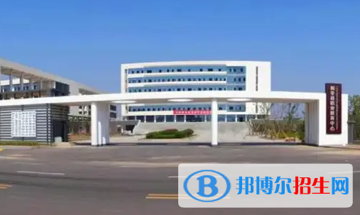 安徽2023年讀汽修學(xué)校一年要多少錢(qián)