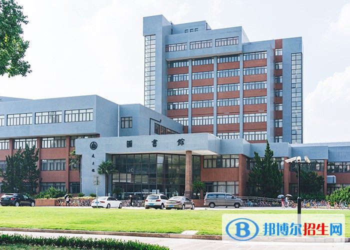 四川2023年上什么職業(yè)技術計算機學校好