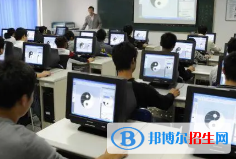 廣西2023年女生讀計算機學校怎么樣
