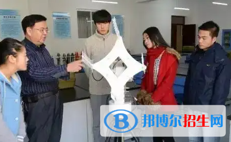 大學(xué)應(yīng)用氣象學(xué)專業(yè)可以從事哪些工作？