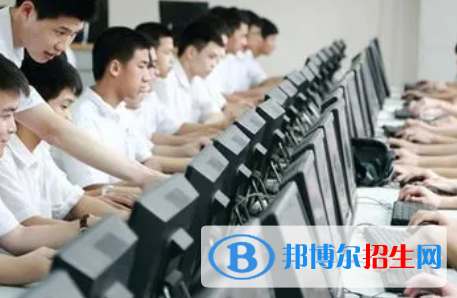 廣西2023年讀計算機學(xué)校好嗎
