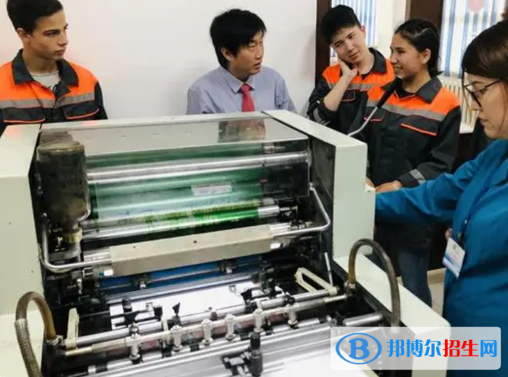 大學(xué)印刷媒體設(shè)計與制作專業(yè)可以從事哪些工作？