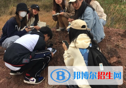 大學古生物學專業(yè)可以從事哪些工作？