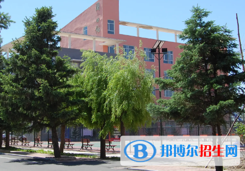 白城職業(yè)技術(shù)學(xué)院是大專還是中專（白城職業(yè)技術(shù)學(xué)院）