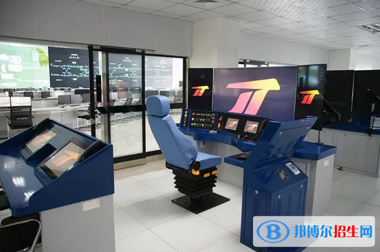 貴州2023年鐵路學(xué)校都有什么專業(yè)適合男生