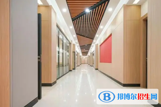 牛津國(guó)際公學(xué)常州學(xué)校小學(xué)部2023年報(bào)名時(shí)間2