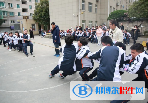 杭州2023年中專學(xué)校讀幾年