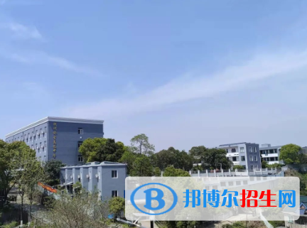 杭州2023年男生上什么中專學校好