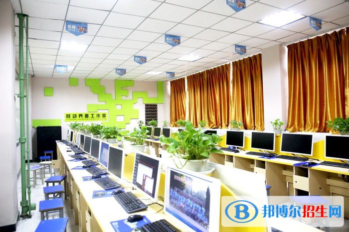 四川2023年上計算機學(xué)校都有什么專業(yè)