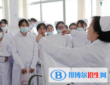 河南2023年衛(wèi)校什么時(shí)候開(kāi)學(xué)