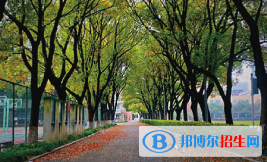 浙江2023年男生上什么中專學校比較好