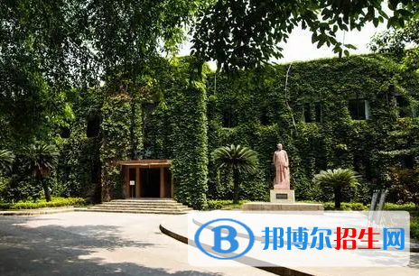 2023重慶各區(qū)重點(diǎn)高中學(xué)校名單及排名表