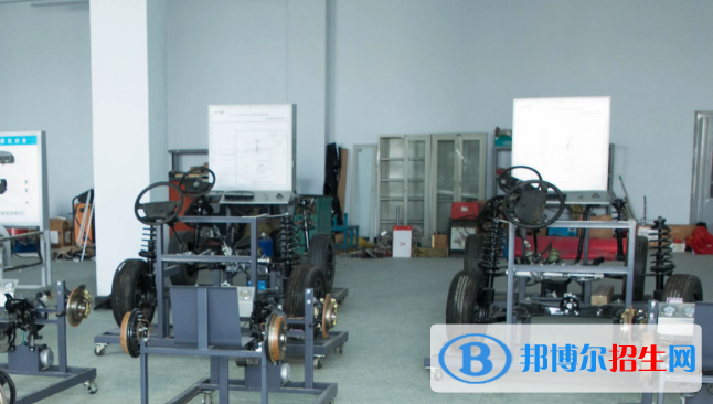 重慶2023年現(xiàn)在中專學校學什么專業(yè)好